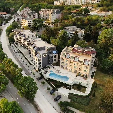 Perla - атеа Complex Appartamento Kavarna